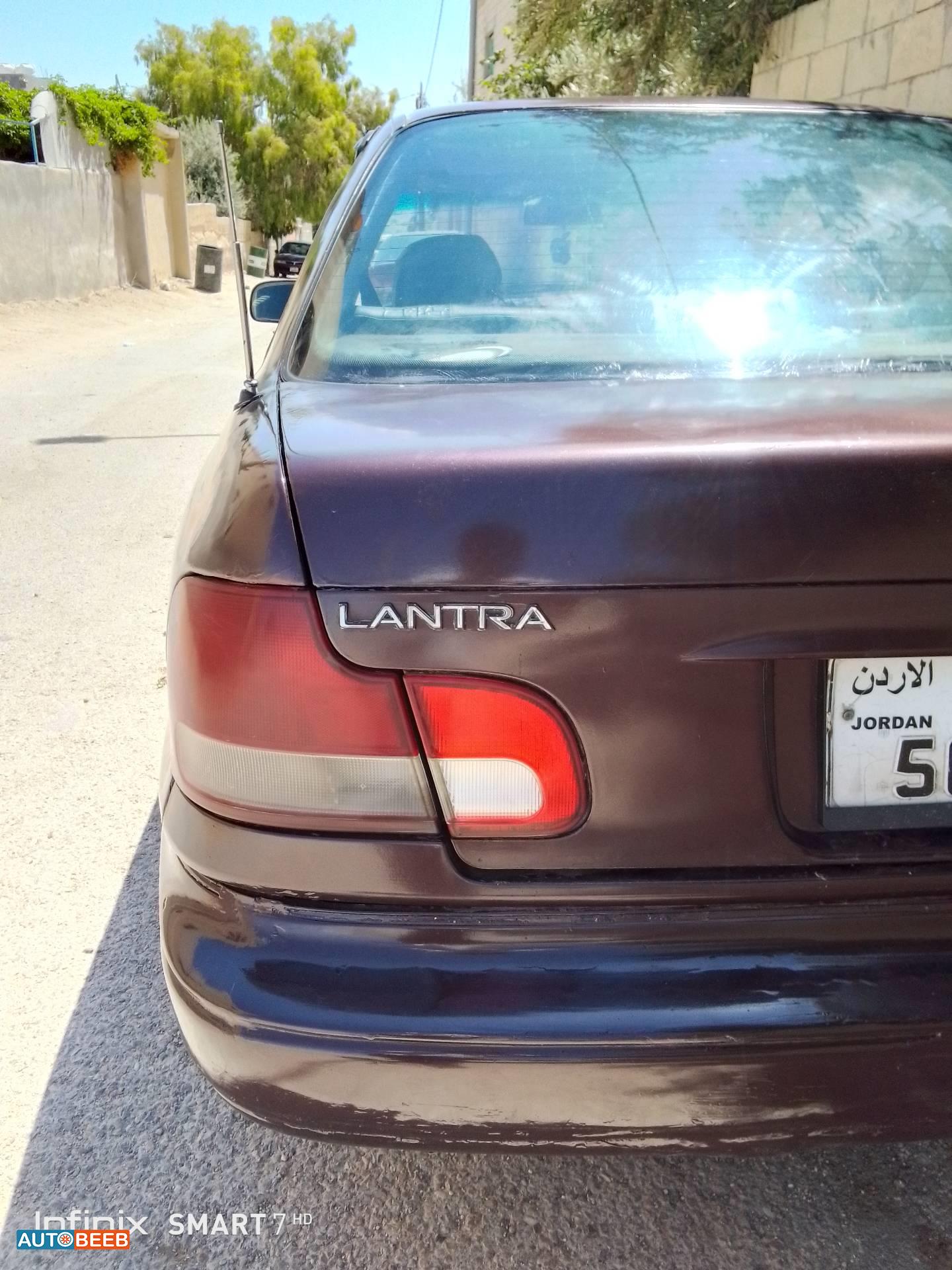 هيونداي لانترا 1993