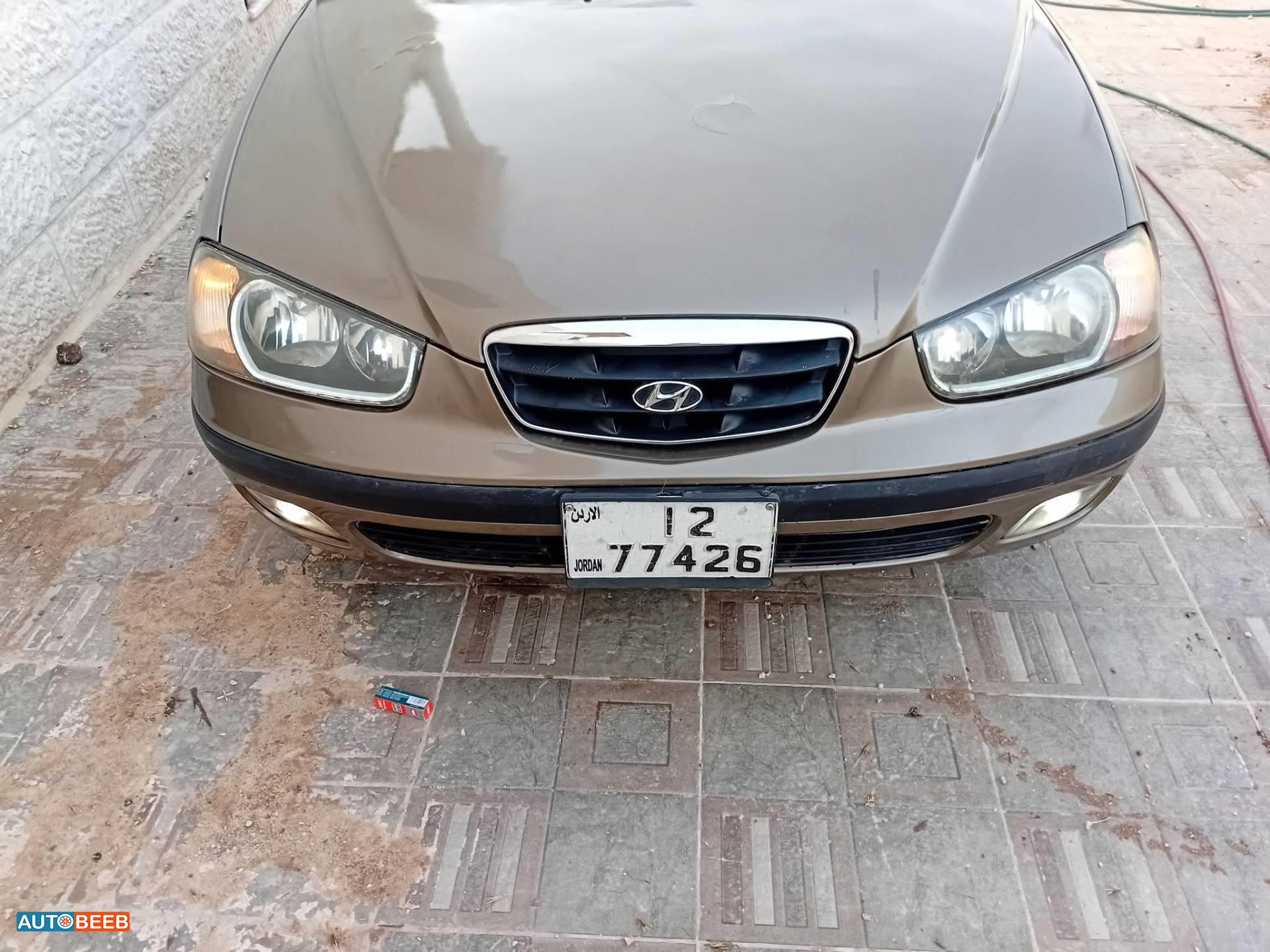 Hyundai Elantra 2001