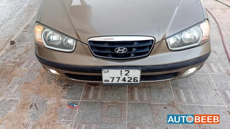 Hyundai Elantra 2001