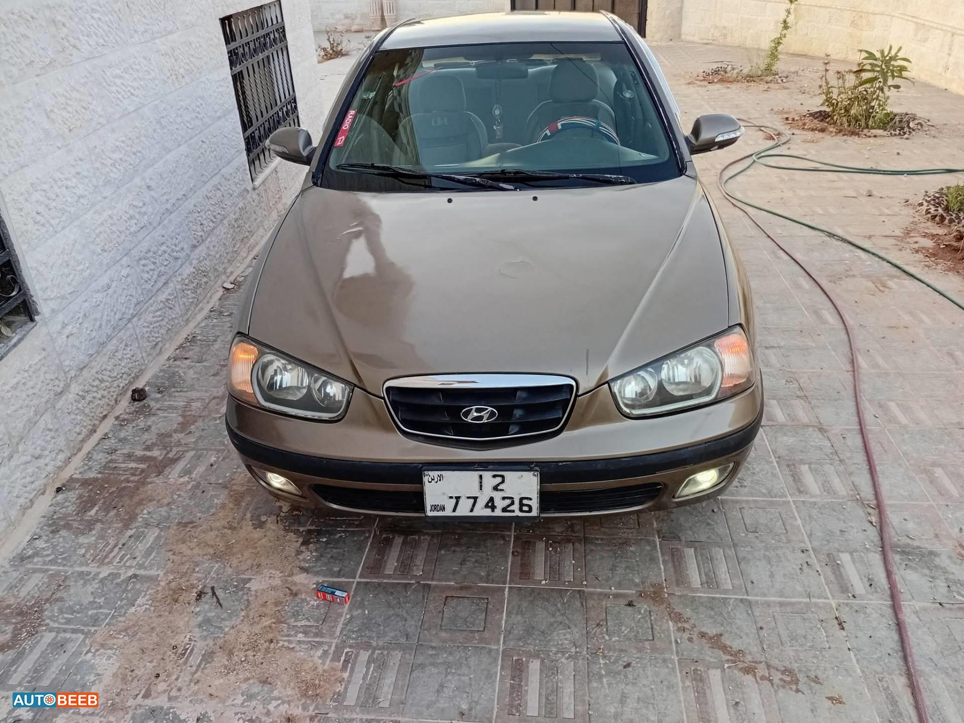 Hyundai Elantra 2001
