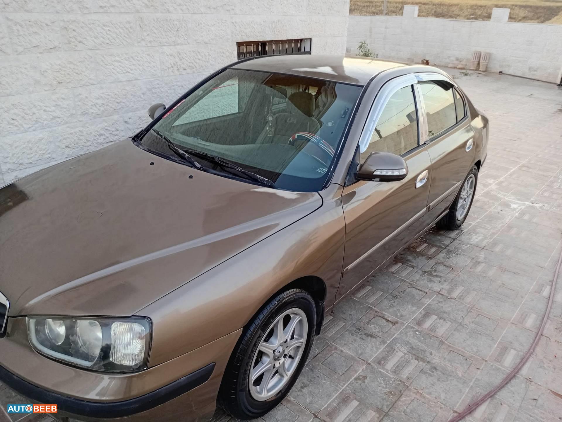 Hyundai Elantra 2001
