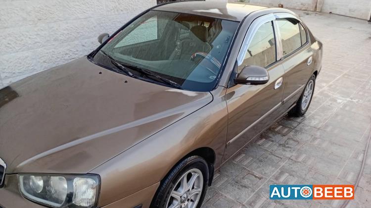 Hyundai Elantra 2001