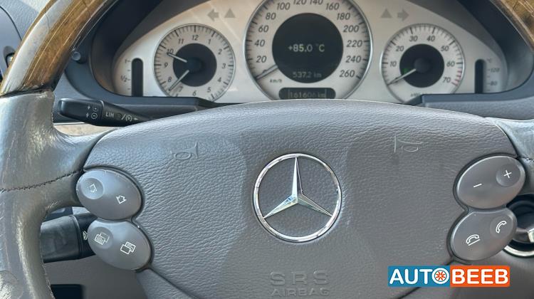 مرسيدس بنز E200 2008