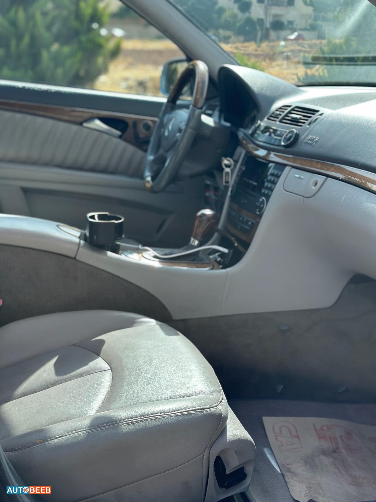 مرسيدس بنز E200 2008