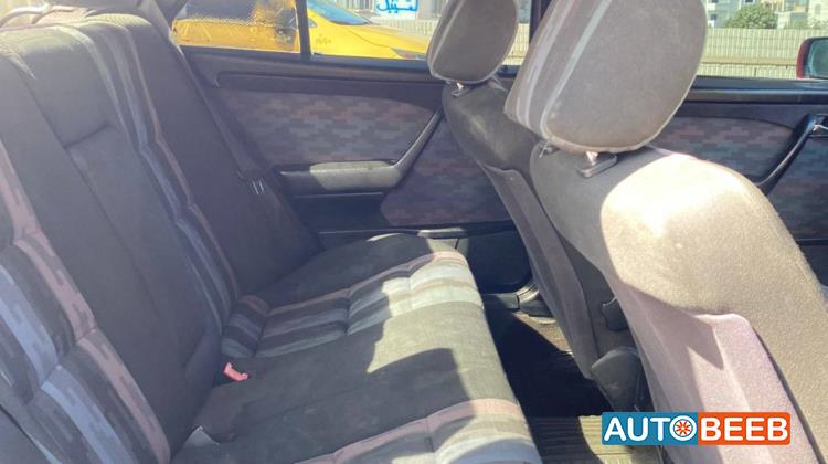 مرسيدس بنز C200 1997