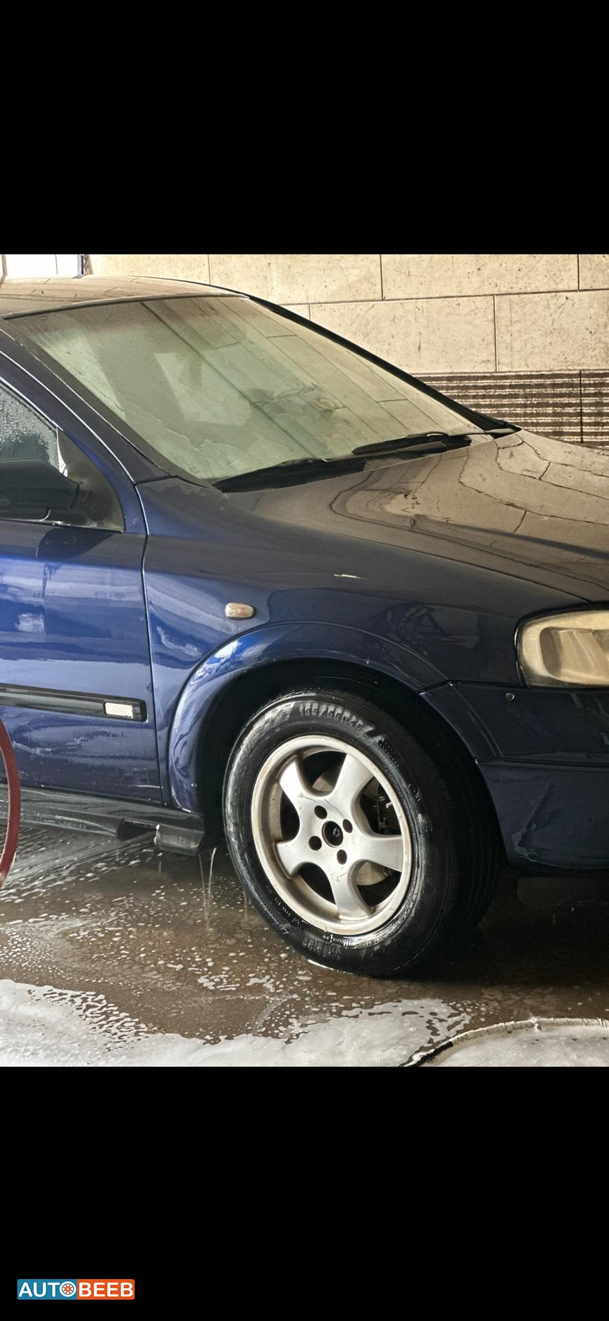 اوبل استرا 2000