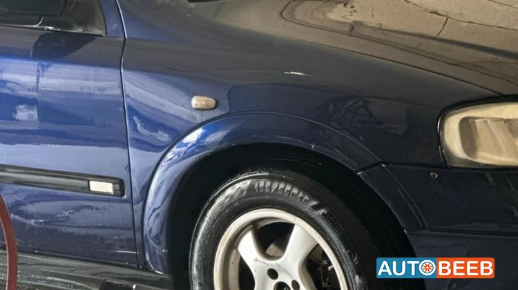 اوبل استرا 2000