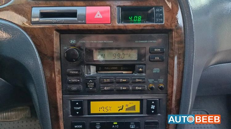 هيونداي افانتي 2002