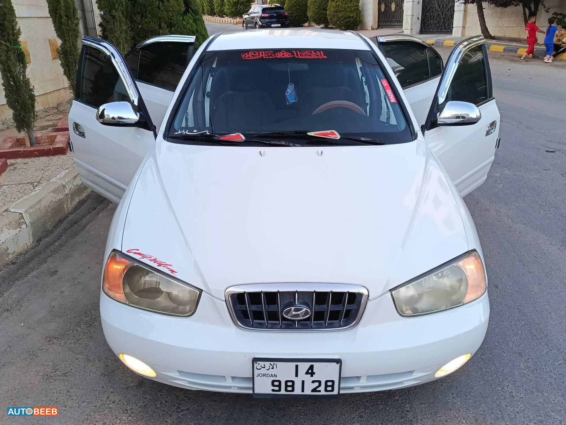 هيونداي افانتي 2002