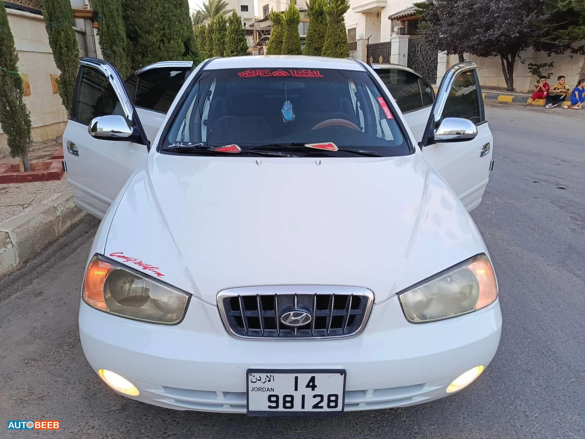 هيونداي افانتي 2002