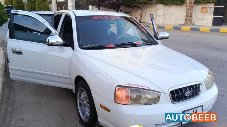 هيونداي افانتي 2002