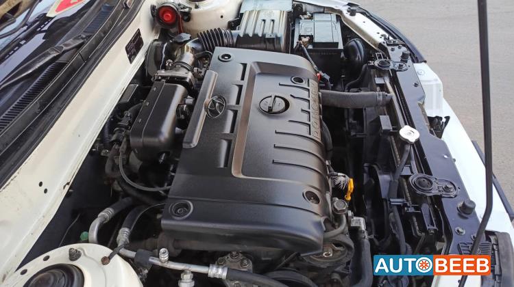 هيونداي افانتي 2002