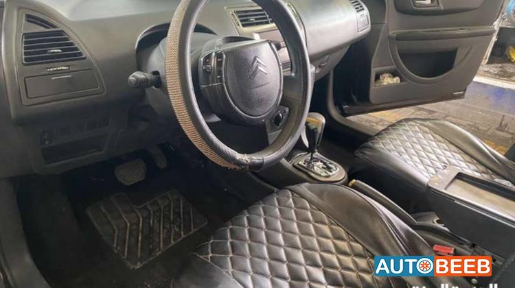 سيتروين سي 4 2011