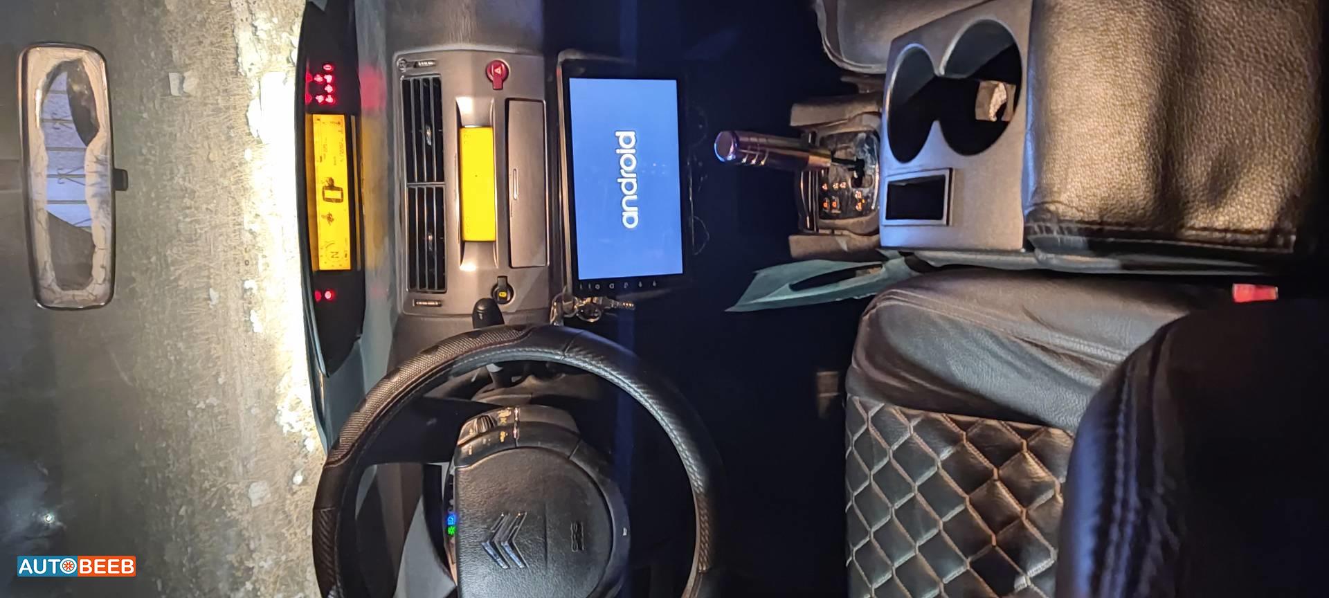 سيتروين سي 4 2011