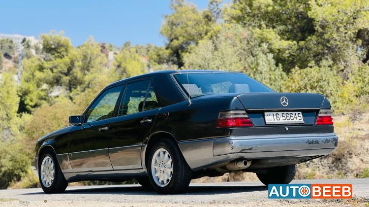 مرسيدس بنز E200 1990
