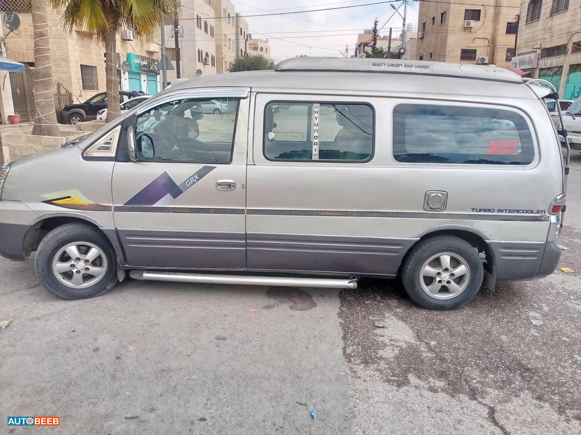 ميني باص هيونداي 2006