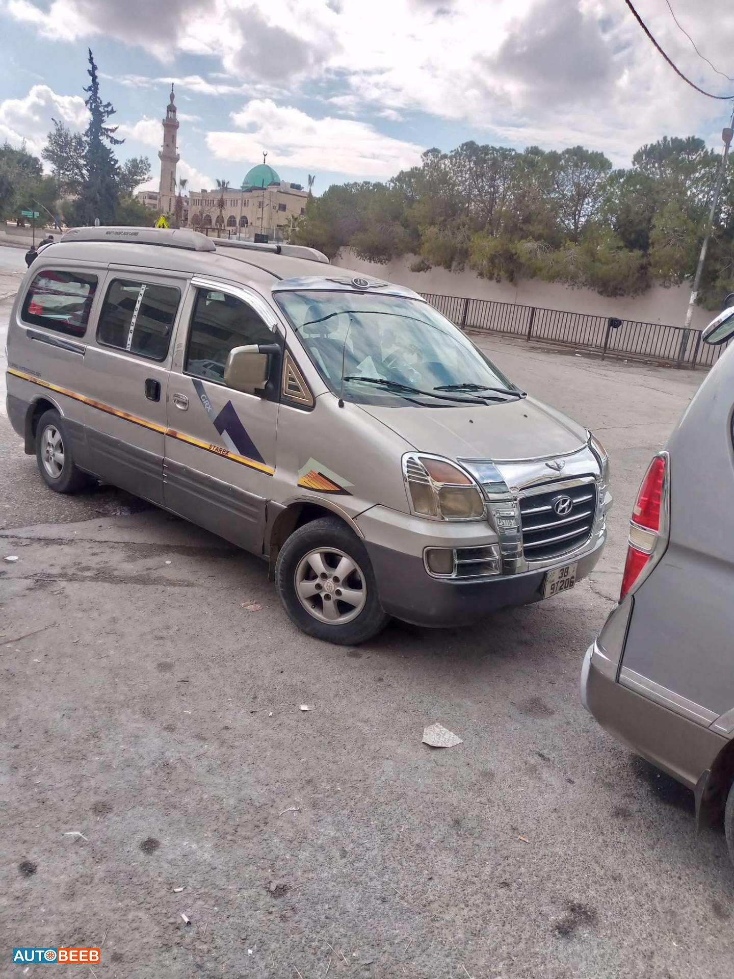 ميني باص هيونداي 2006