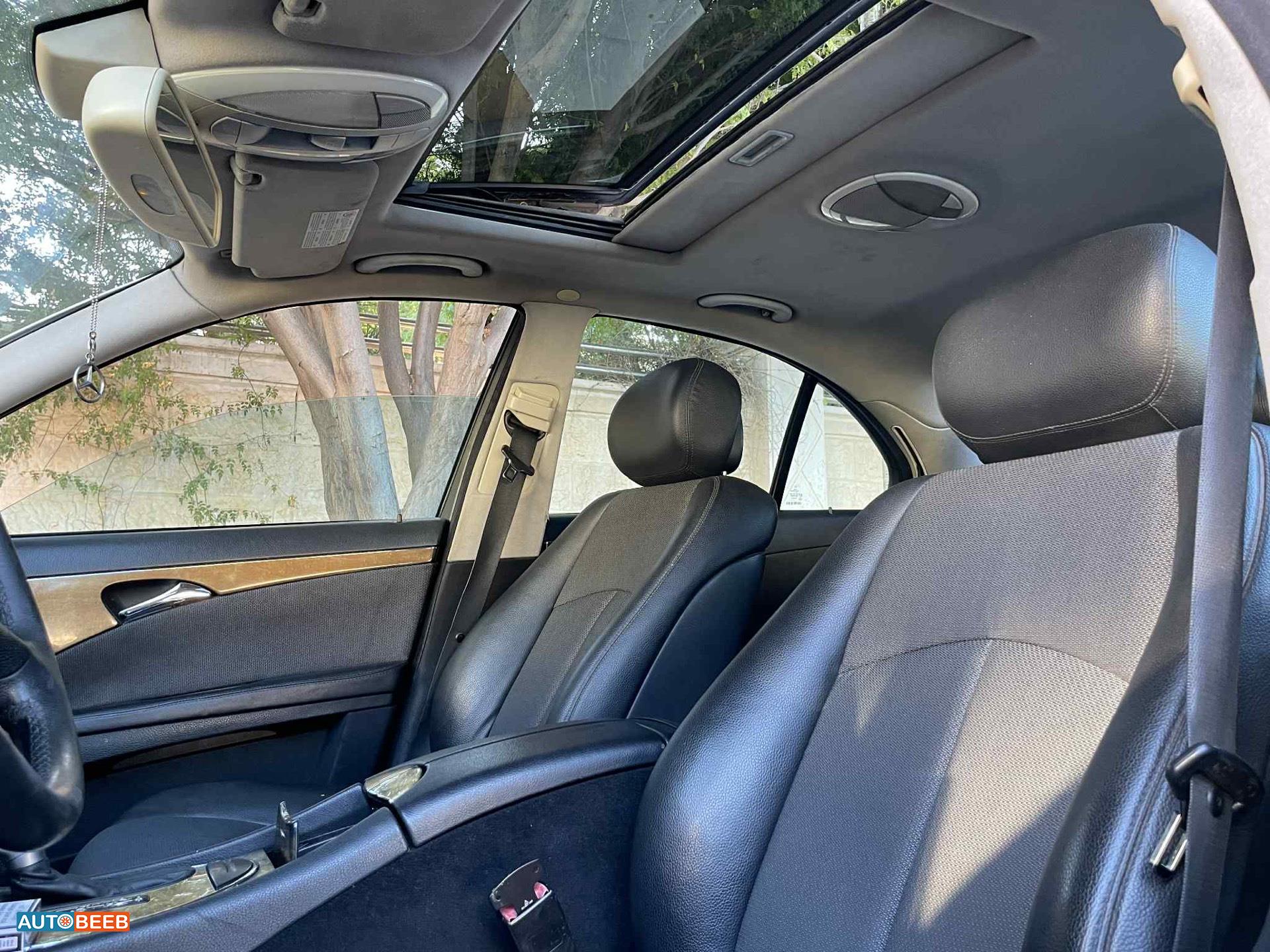 مرسيدس بنز E200 2007