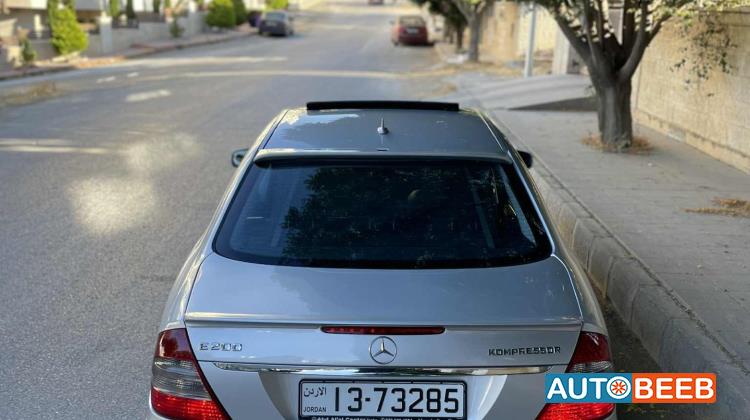مرسيدس بنز E200 2007