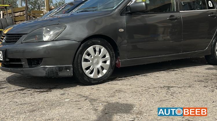 ميتسوبيشي لانسر 2012