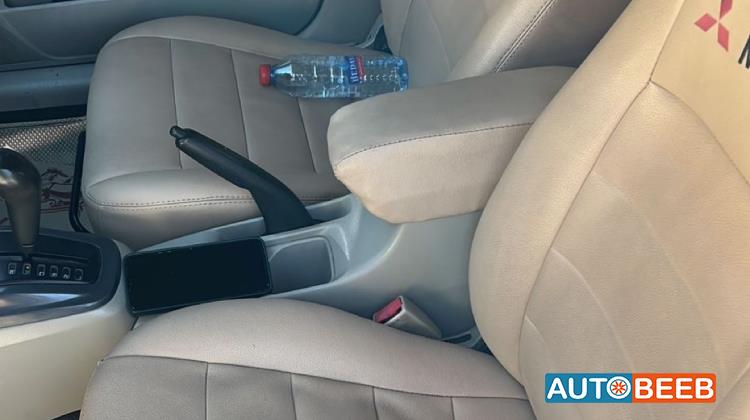 ميتسوبيشي لانسر 2012