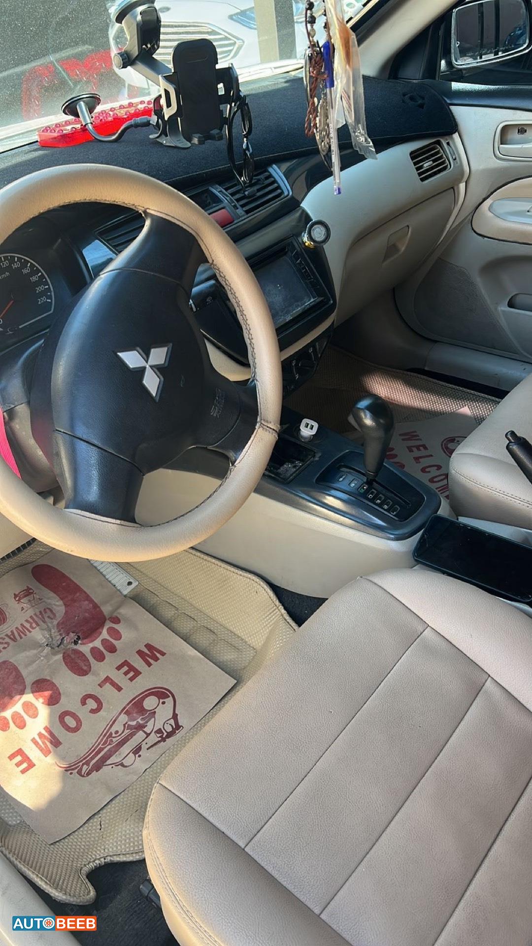 ميتسوبيشي لانسر 2012