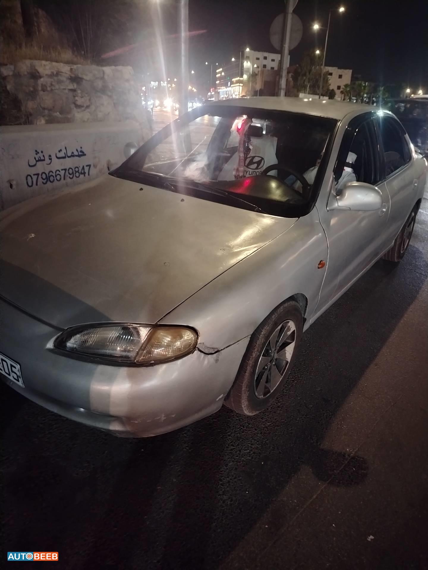 هيونداي افانتي 1997