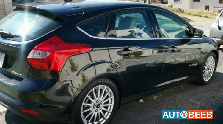 فورد فوكس 2014