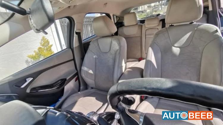 فورد فوكس 2014