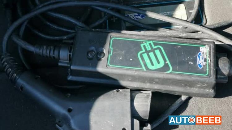 فورد فوكس 2014