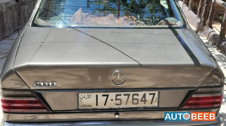 مرسيدس بنز E200 1991