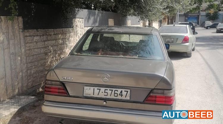 مرسيدس بنز E200 1991