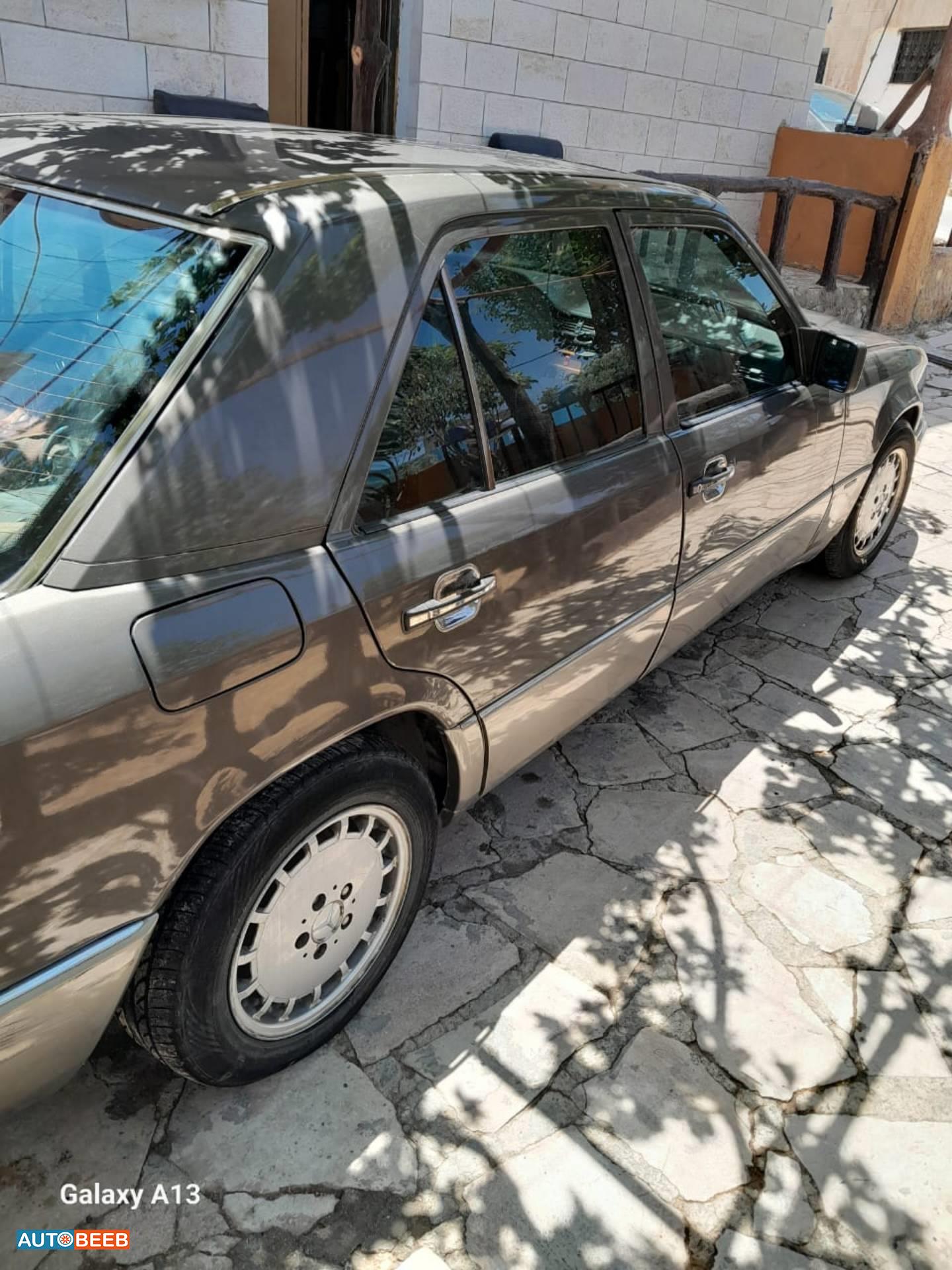 مرسيدس بنز E200 1991