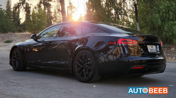 Tesla S 2023