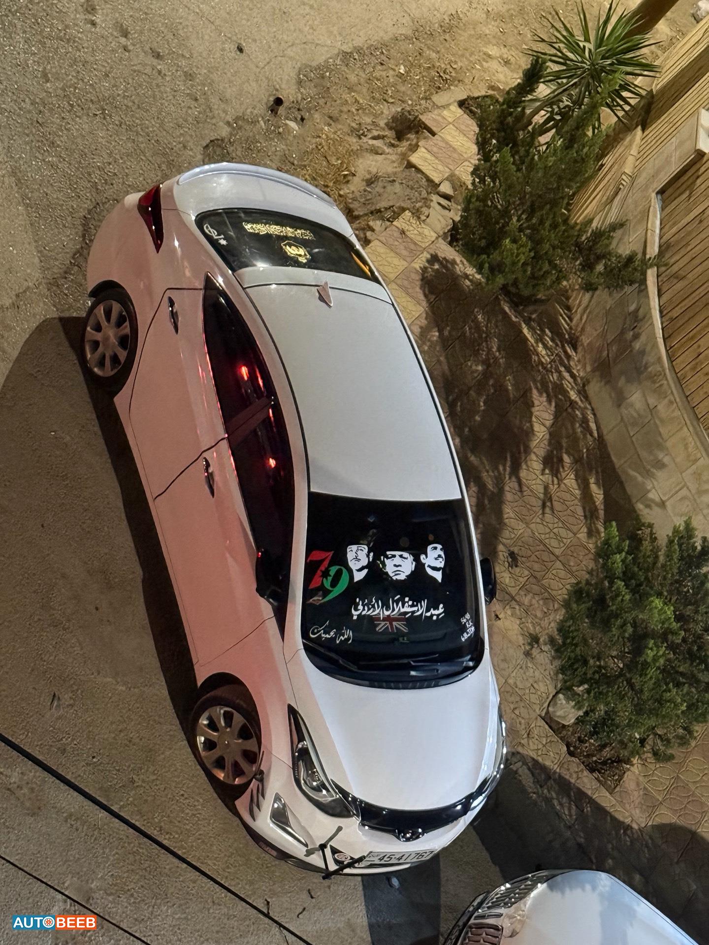 هيونداي افانتي 2016