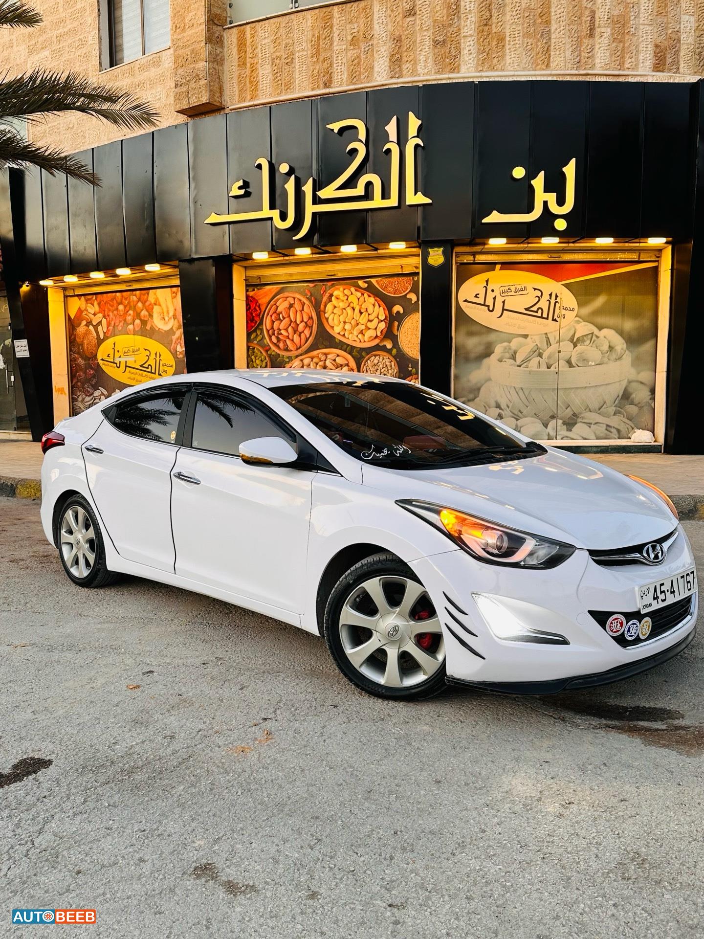 هيونداي افانتي 2016