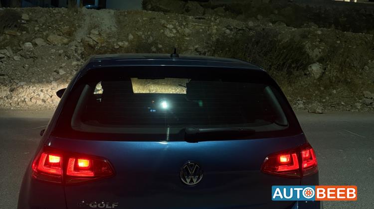Volkswagen E-Golf 2015