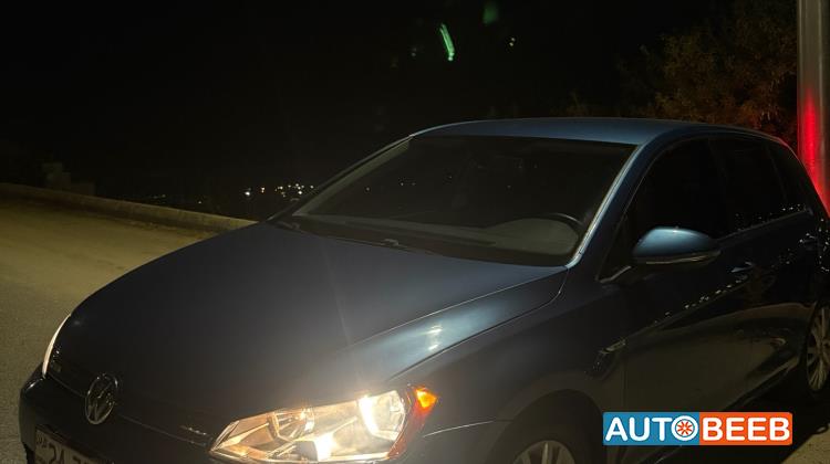 Volkswagen E-Golf 2015