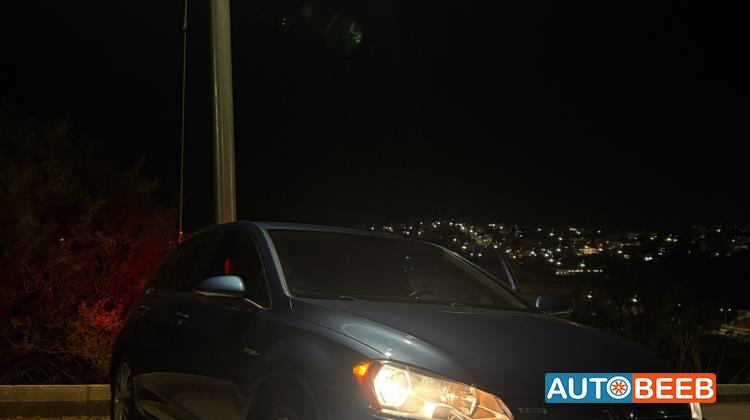 Volkswagen E-Golf 2015