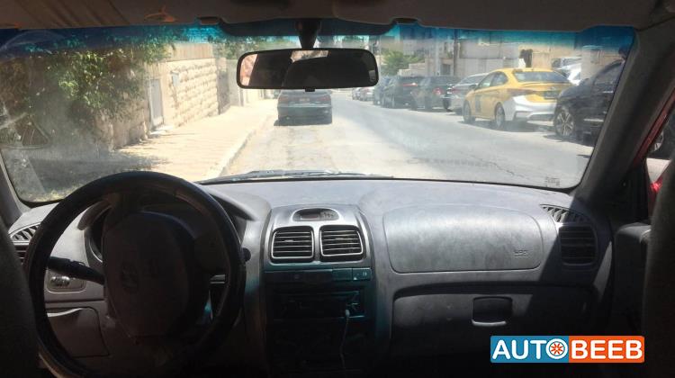 Hyundai Accent 2001