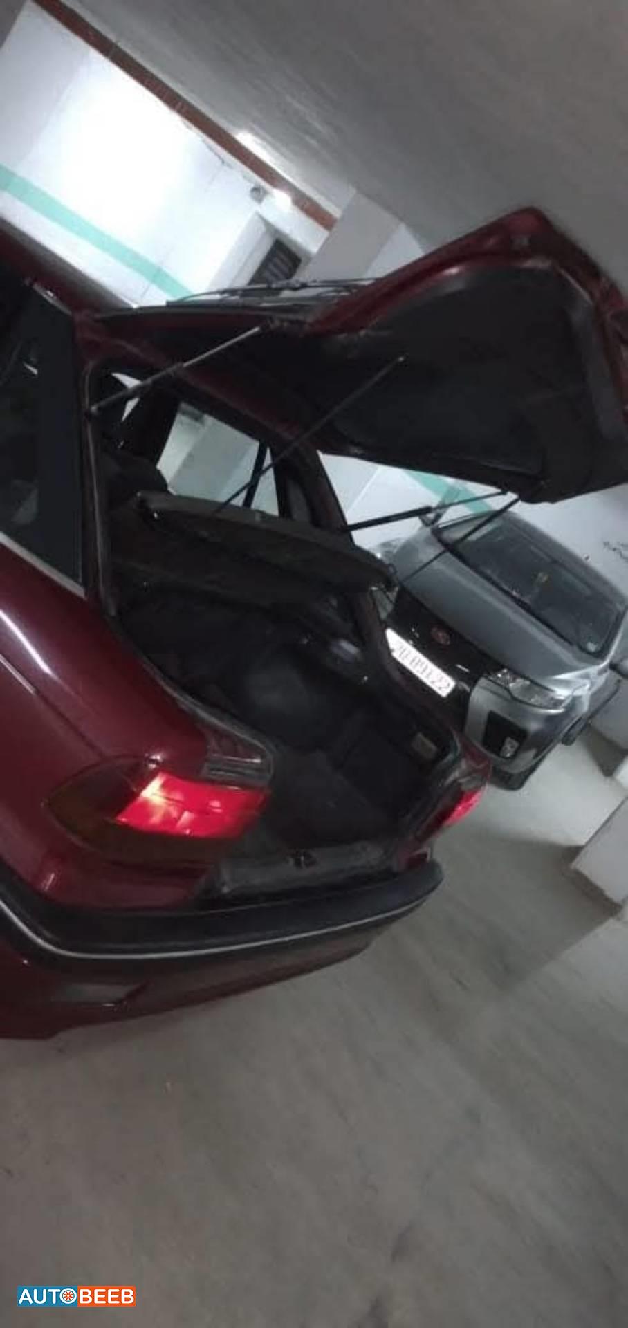 ميتسوبيشي لانسر 1990