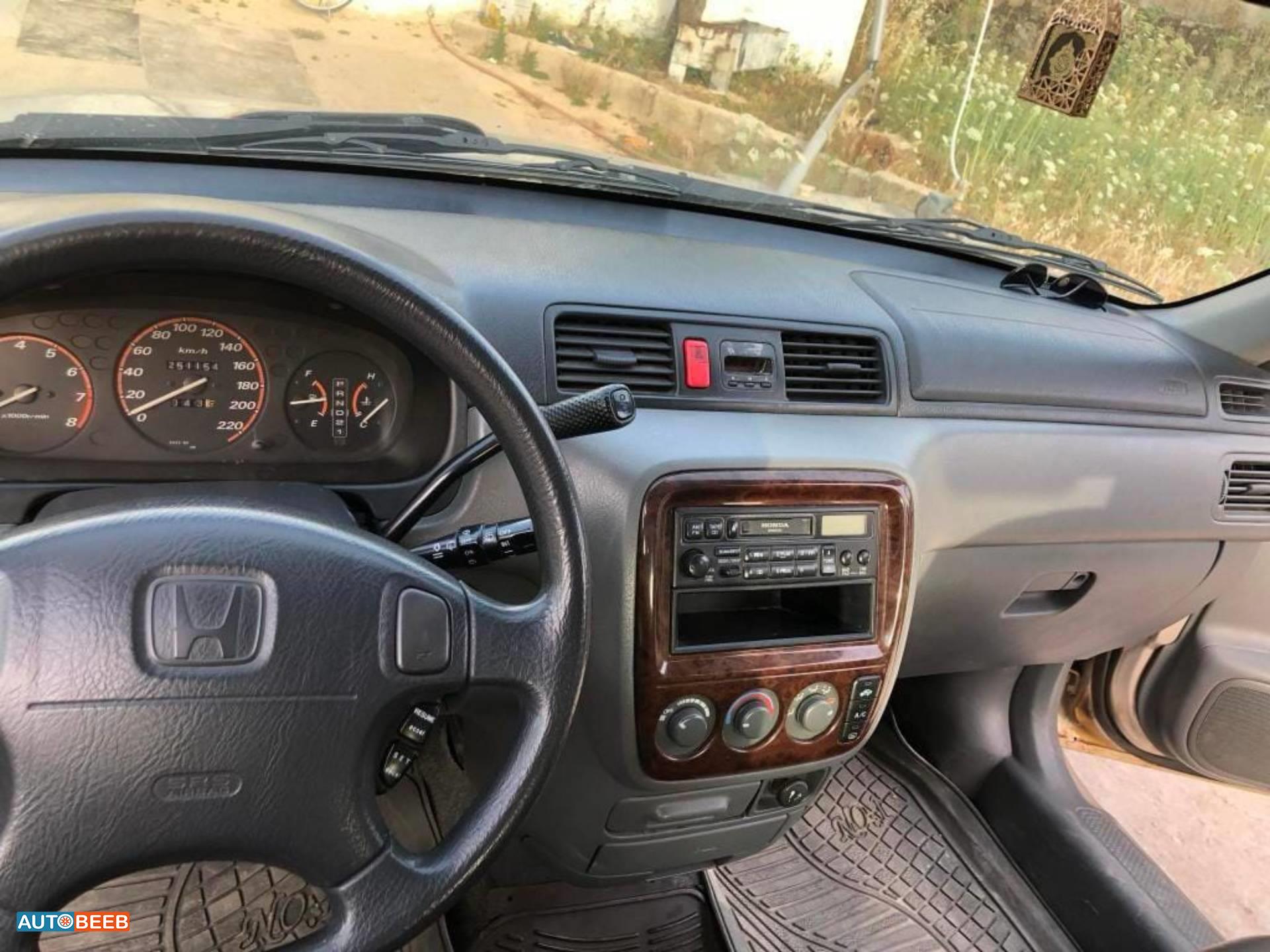 هوندا CR-V 2001