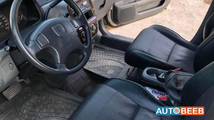 هوندا CR-V 2001
