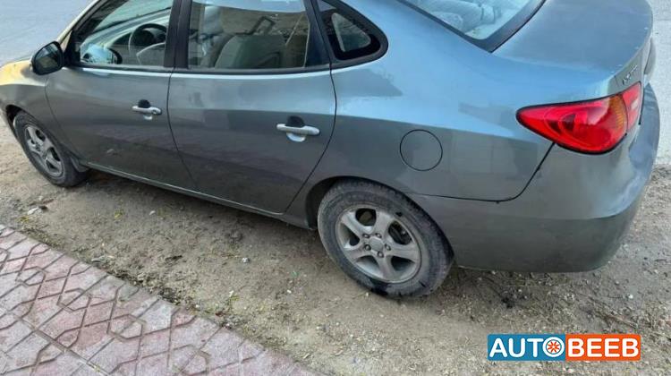 هيونداي النترا 2011