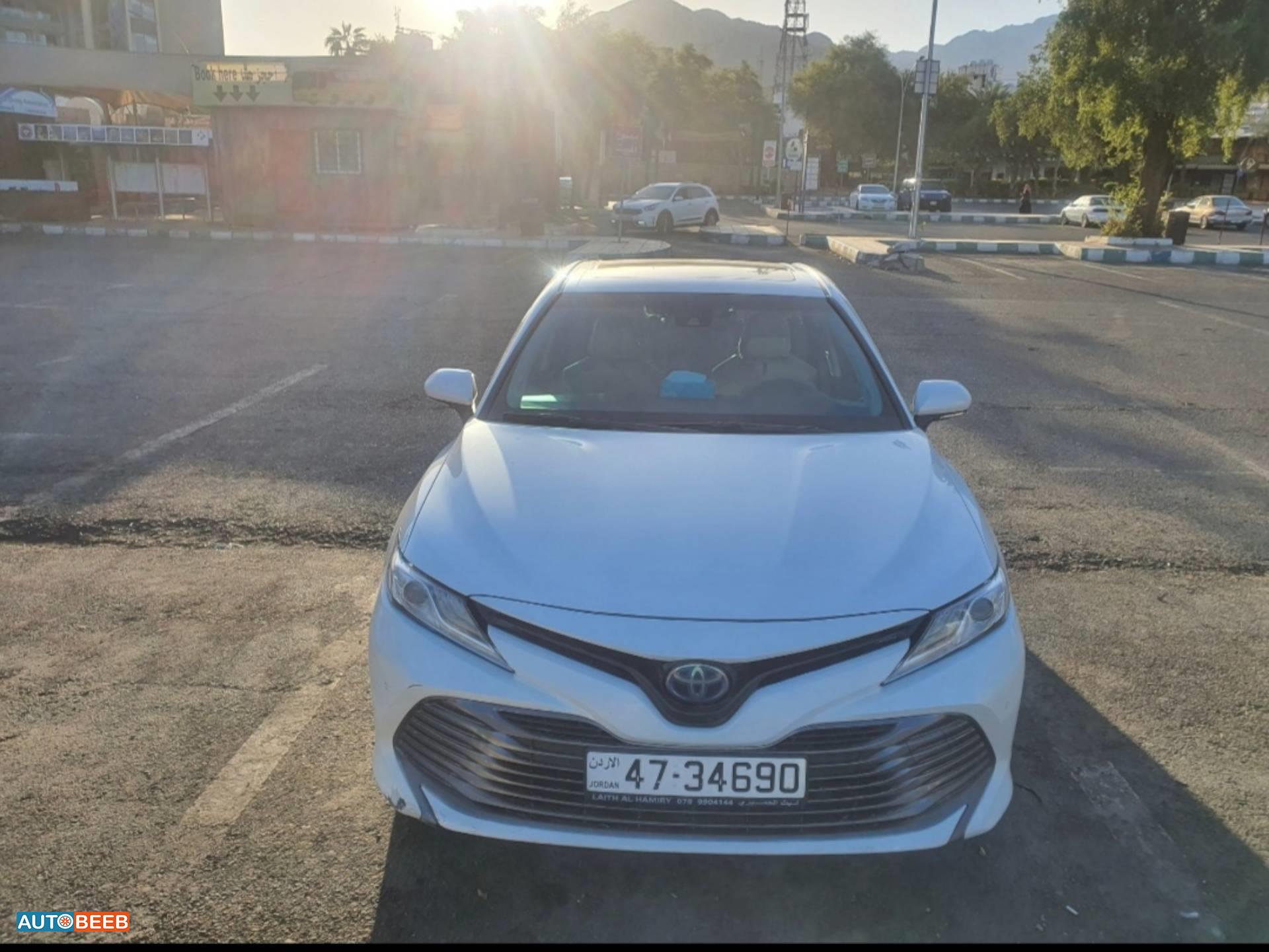 Toyota Camry 2018