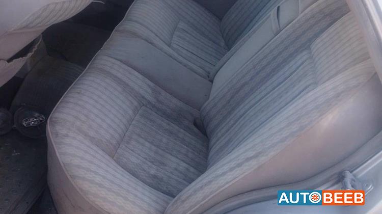 مرسيدس بنز CE200 1992