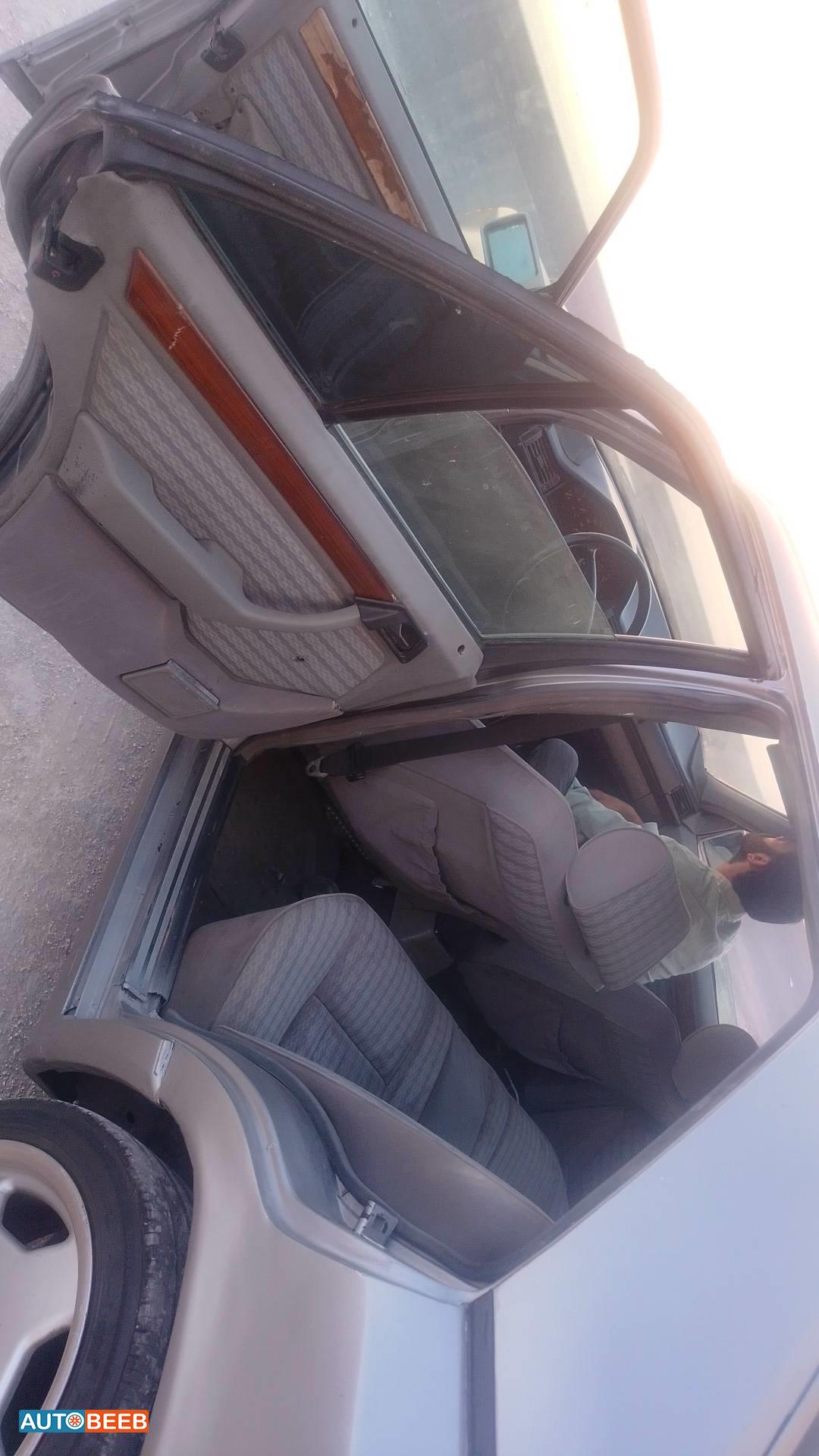 مرسيدس بنز CE200 1992