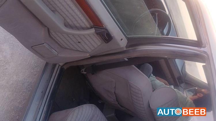 مرسيدس بنز CE200 1992