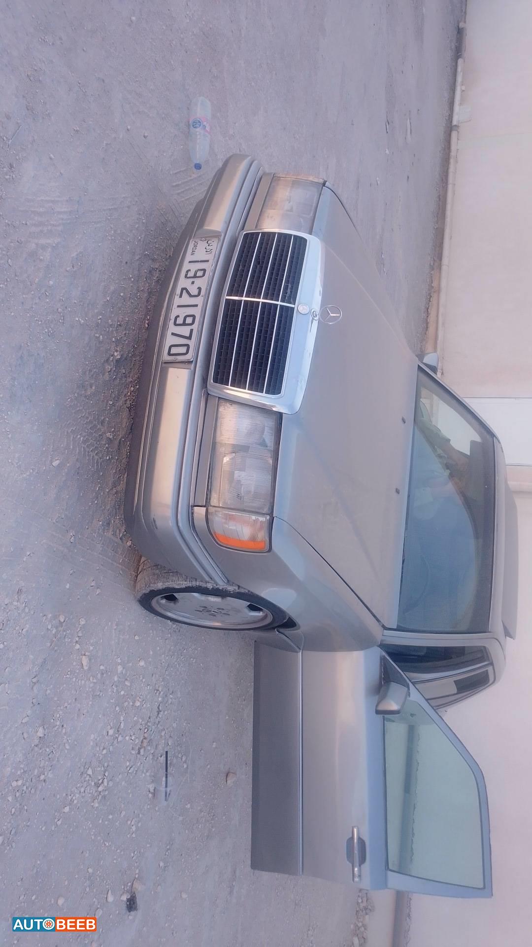 مرسيدس بنز CE200 1992