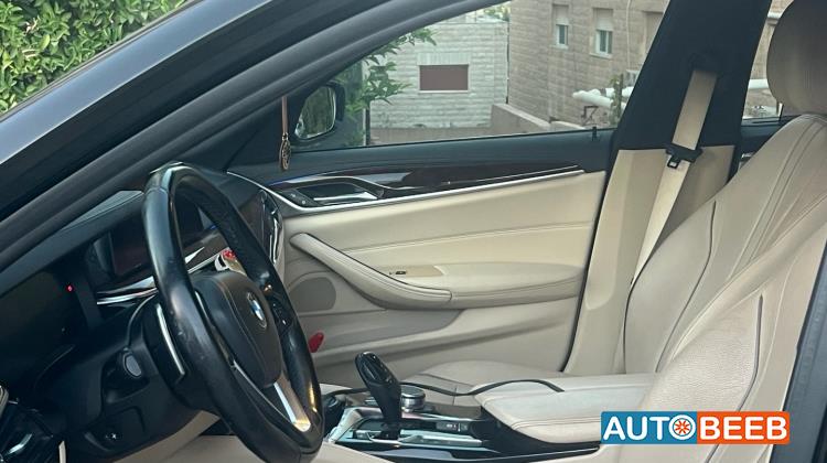 BMW 530e 2019